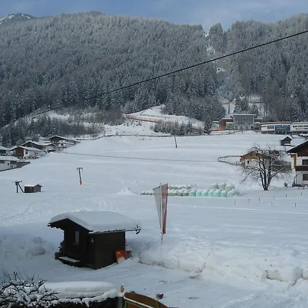 Haus Bergheimat - Familie Oberacher Fulpmes